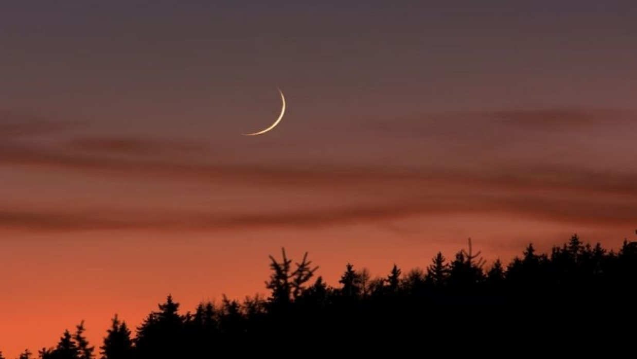 রমজান শুরুর সংশোধিত তারিখ জানাল আরব আমিরাত