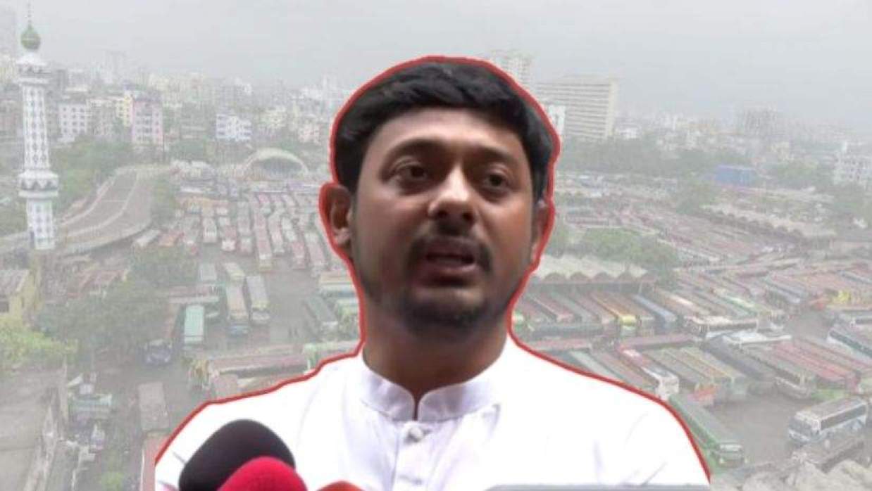 কথা বলছেন নাসীরুদ্দীন পাটোয়ারী