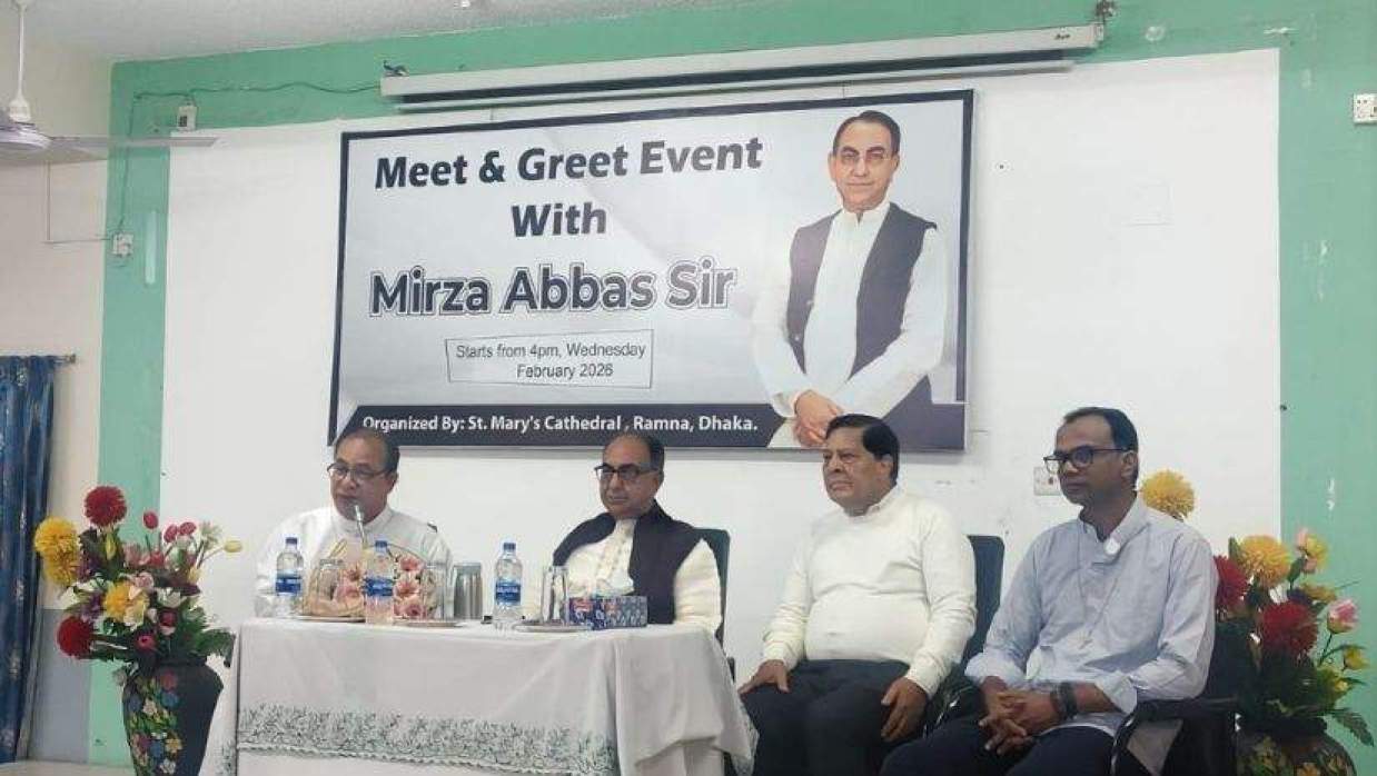 কাকরাইলের সেন্ট মেরীস ক্যাথেড্রালে খ্রিস্টান সম্প্রদায়ের সঙ্গে মতবিনিময় করেন মির্জা আব্বাস