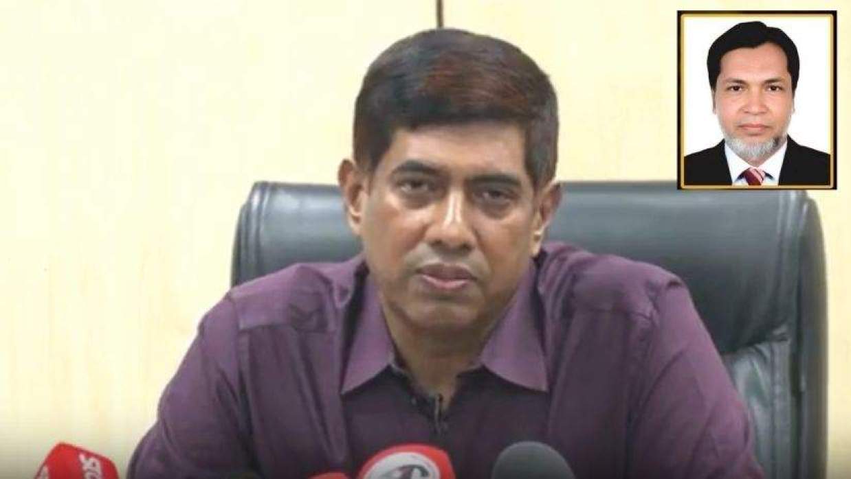 সংবাদ সম্মেলনে ডিবি শফিকুল ইসলাম