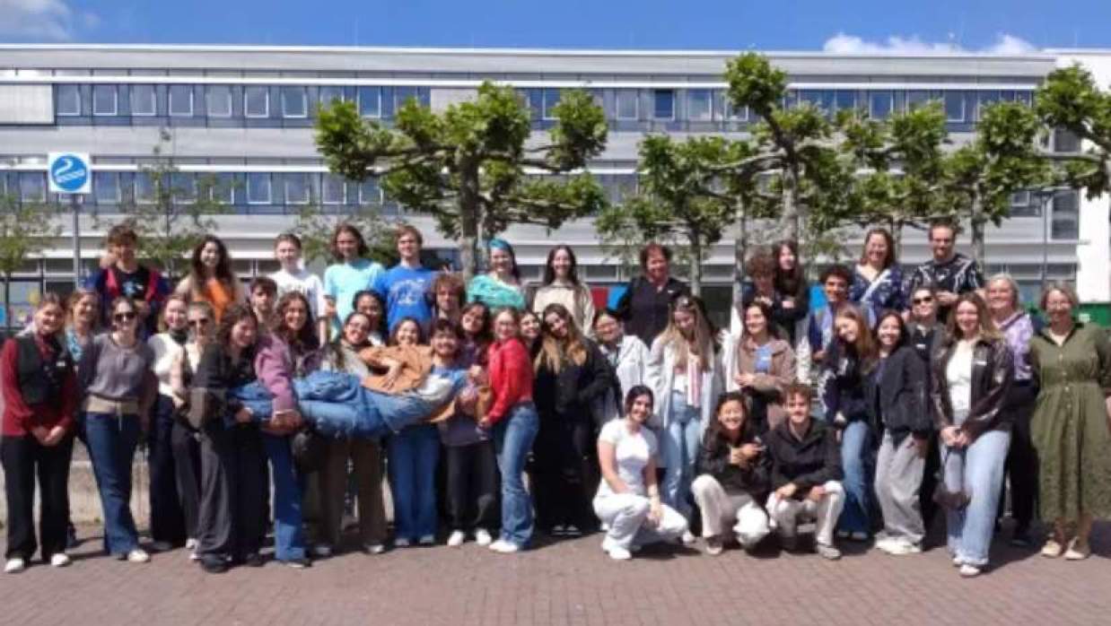 নেদারল্যান্ডসে স্কলারশিপে স্নাতক-স্নাতকোত্তরে পড়তে চাইলে আবেদন করুন দ্রুতই