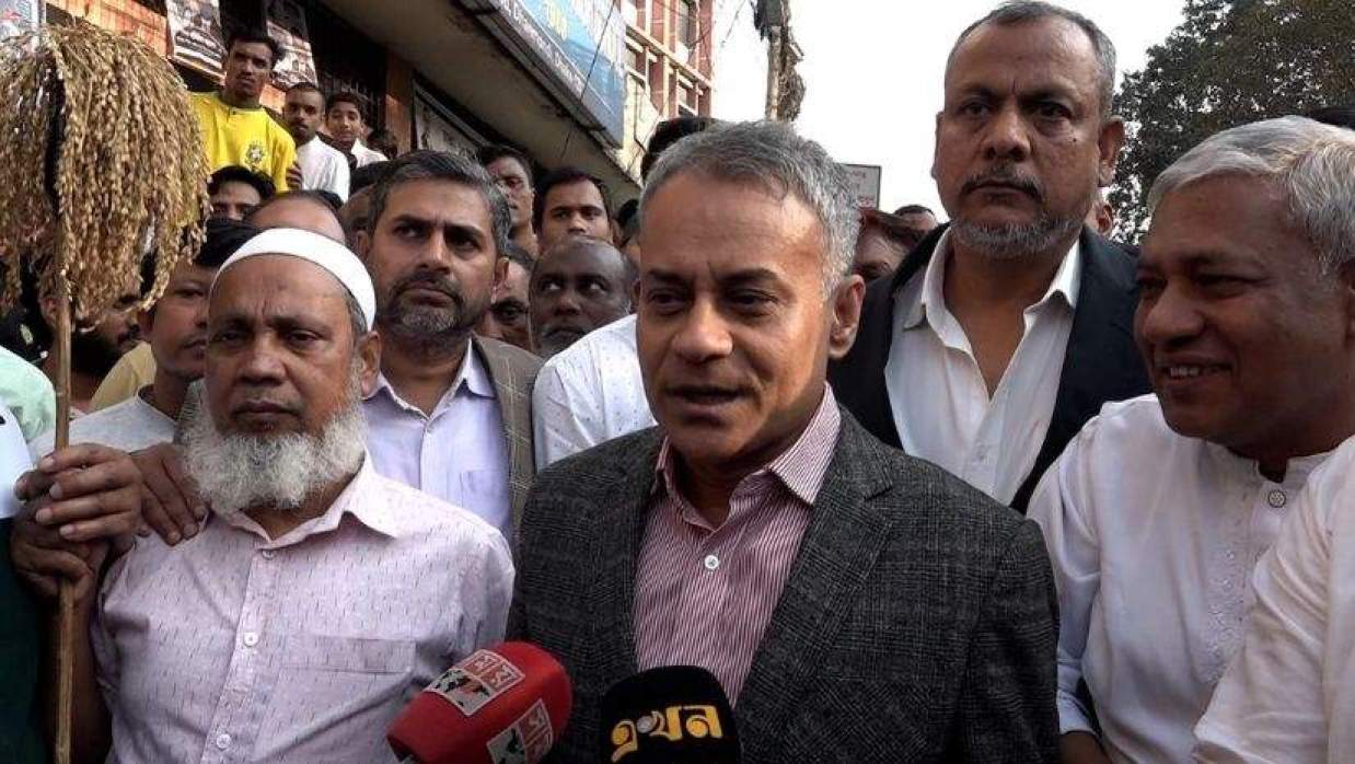 নির্বাচনী পরিবেশের কোনো ঘাটতি দেখছি না : রবিউল