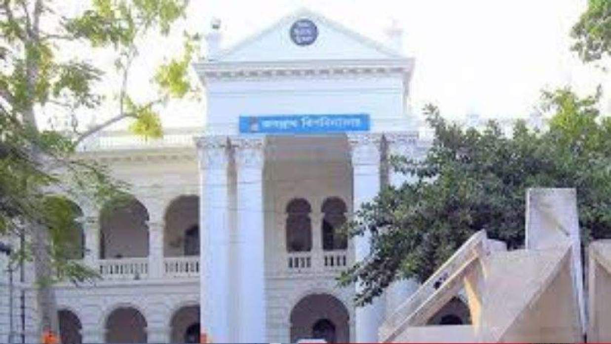 ইনকিলাব মঞ্চের ওপর হামলার ঘটনায় নিন্দা ও প্রতিবাদ জানিয়েছে জকসু