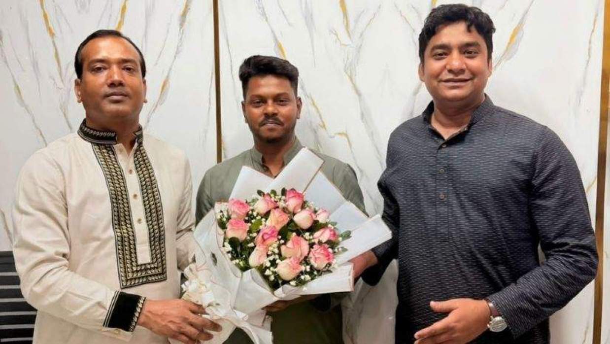 ছাত্রদলে যোগ দিলেন আরেক বিশ্ববিদ্যালয় ছাত্র সংসদের ভিপি