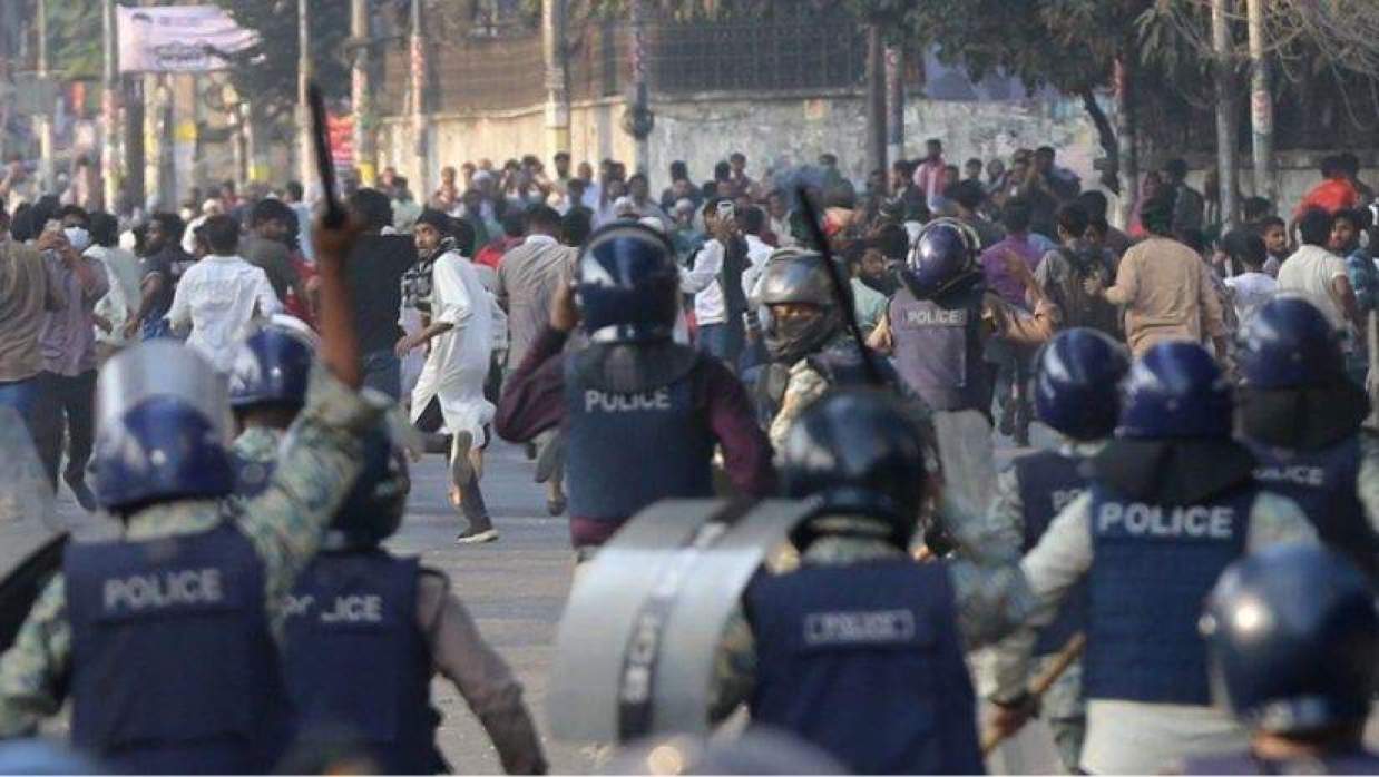 আন্দোলনরতদের ওপর পুলিশি হামলার নিন্দা মহিলা জামায়াতের