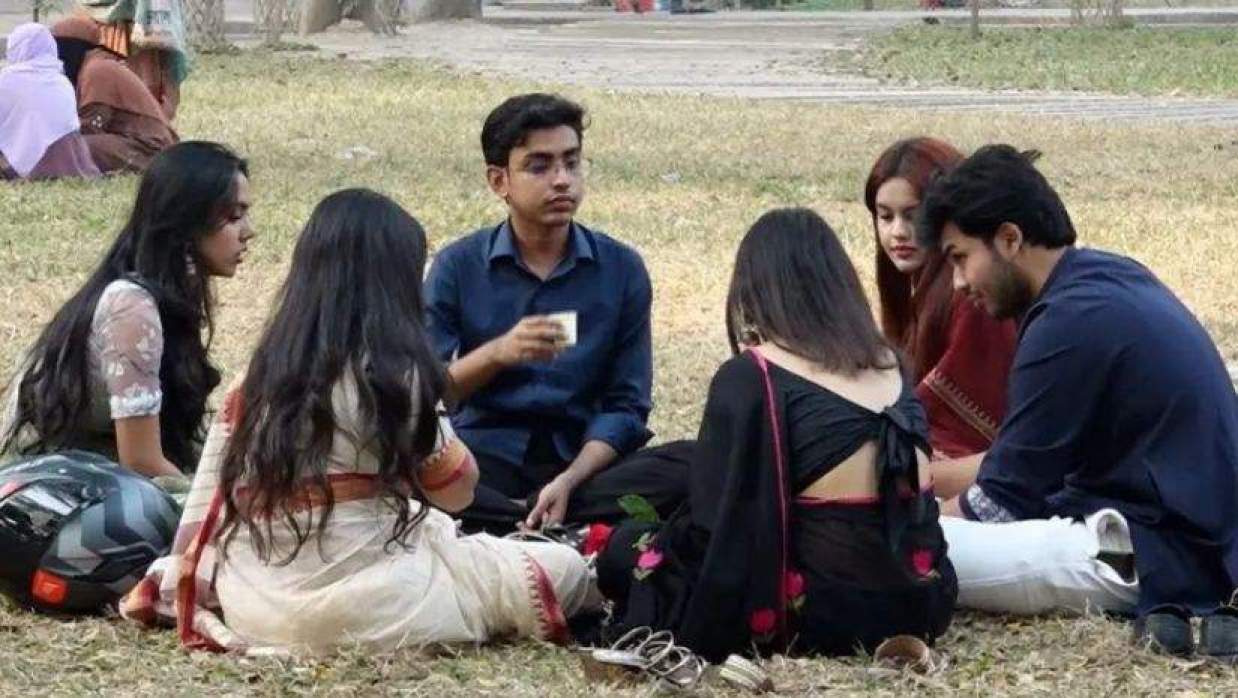 নির্বাচনের হিসাব পাল্টে দিতে পারে তরুণ ভোটার-নৌকা সমর্থকসহ যেসব ‘ফ্যাক্টর’