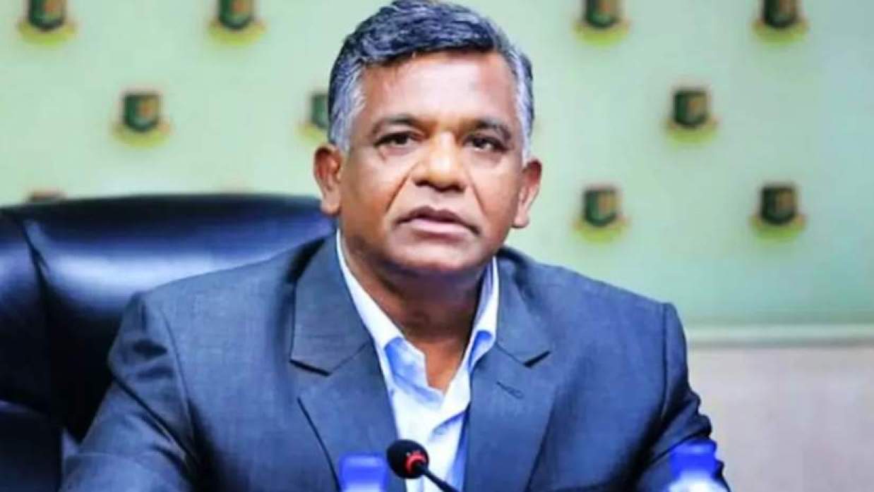 জরুরি বৈঠকে অংশ নিতে লাহোরে বিসিবি সভাপতি 