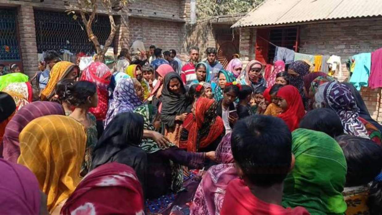 চুয়াডাঙ্গার আলমডাঙ্গায় পানিতে ডুবে নিহত হয় এক শিশু  