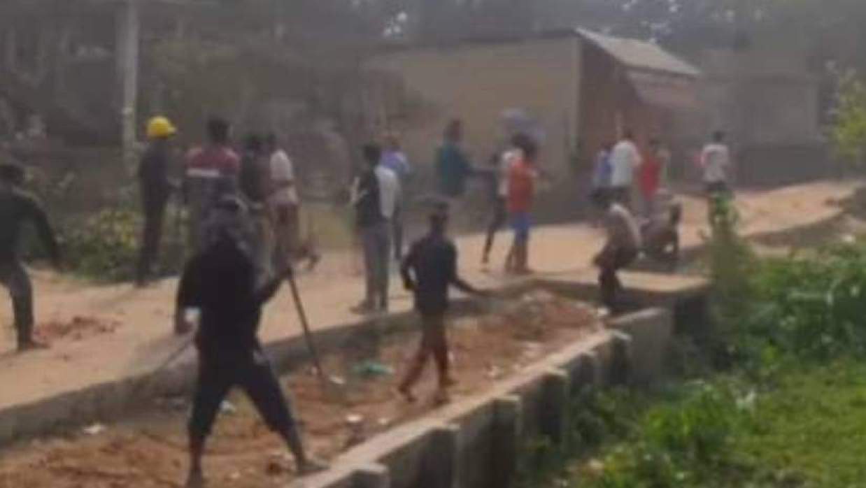 লাখাইয়ে ফুটবল খেলাকে কেন্দ্র করে দুপক্ষে সংঘর্ষে আহত ২০