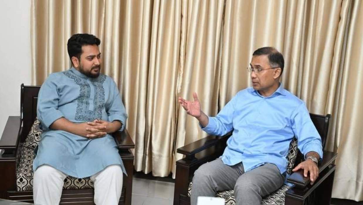 নাহিদ ইসলামের সঙ্গে সাক্ষাৎ তারেক রহমানের