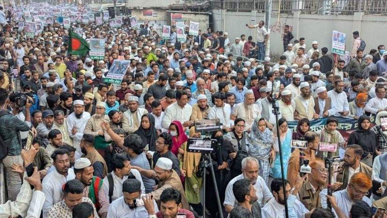 রাজধানীতে ১১ দলীয় জোটের বিক্ষোভ মিছিল