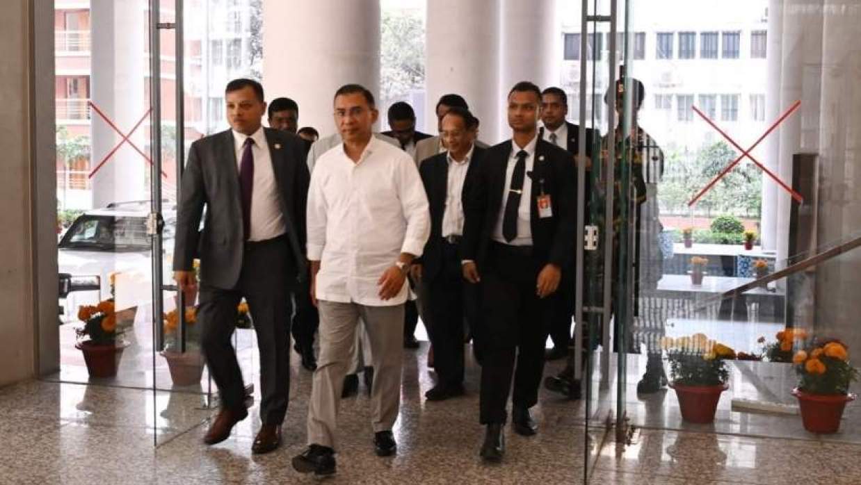 সচিবালয়ে পৌঁছেছেন প্রধানমন্ত্রী তারেক রহমান