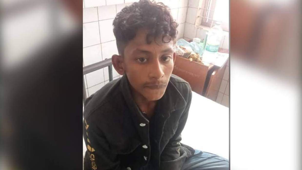 পেটের ভেতর থেকে ২২০০ ইয়াবা উদ্ধার, তরুণ আটক