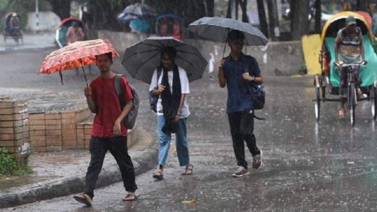 বৃষ্টির আভাস