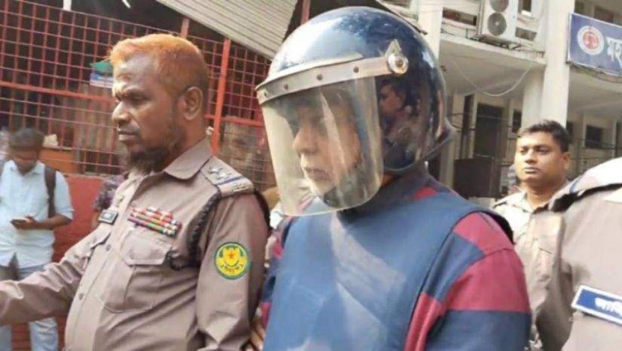 রিমান্ড শেষে সাফিকুর রহমান আদালতে হাজির করা হয়