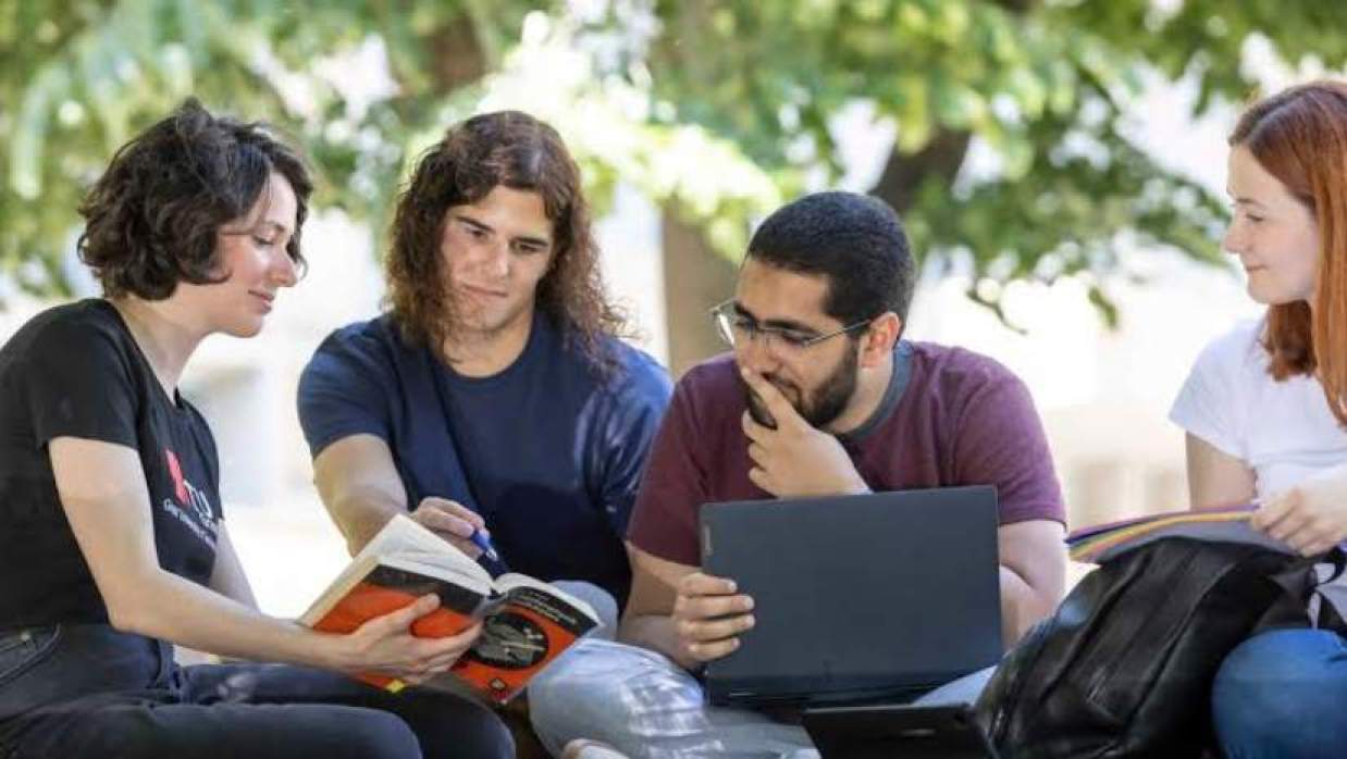 অস্ট্রিয়ায় স্কলারশিপে উচ্চশিক্ষা গ্রহণ করতে চাইলে জেনে নিন খুঁটিনাটি বিষয়ে 