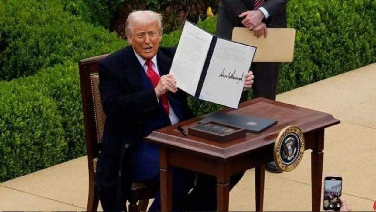 ডোনাল্ড ট্রাম্প