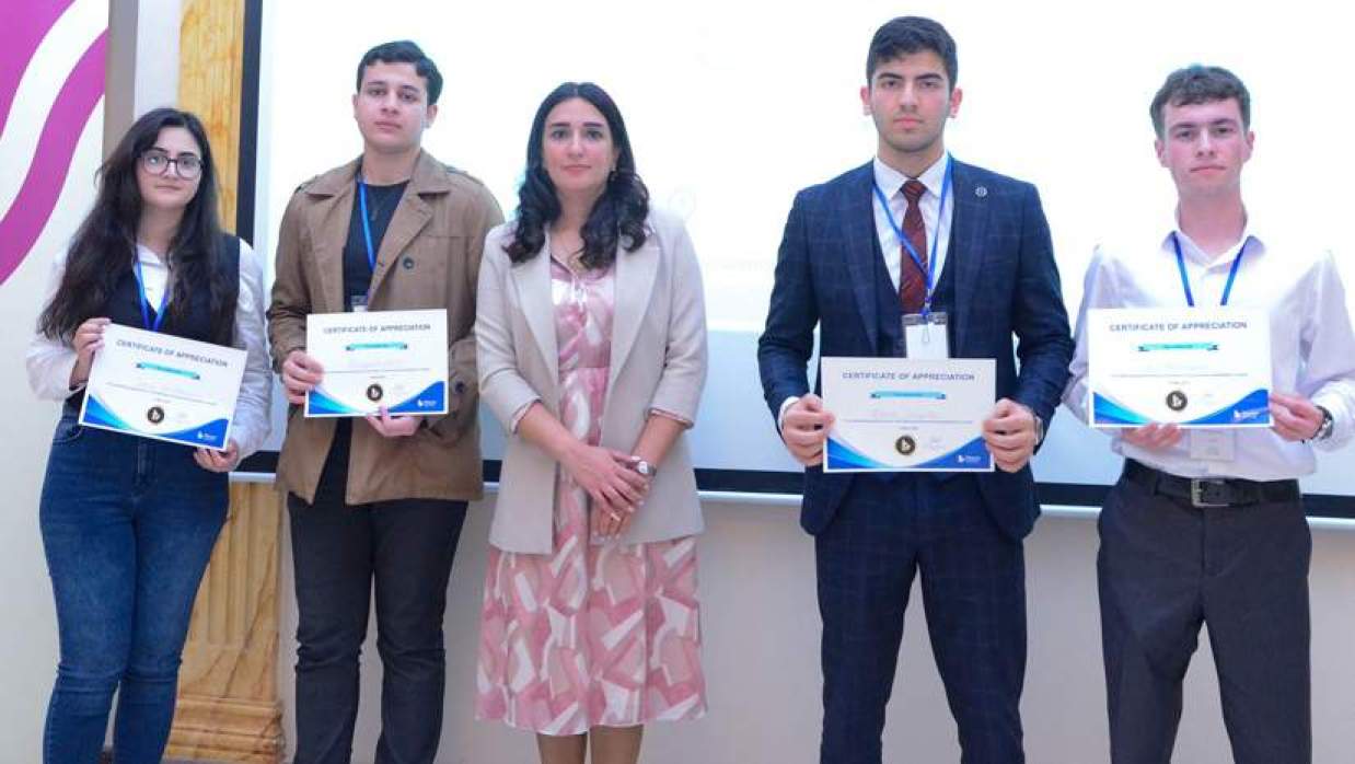 আজারবাইজানে স্কলারশিপে স্নাতক-স্নাতকোত্তর-পিএইচডিতে পড়তে চাইলে আবেদন করুন দ্রুতই