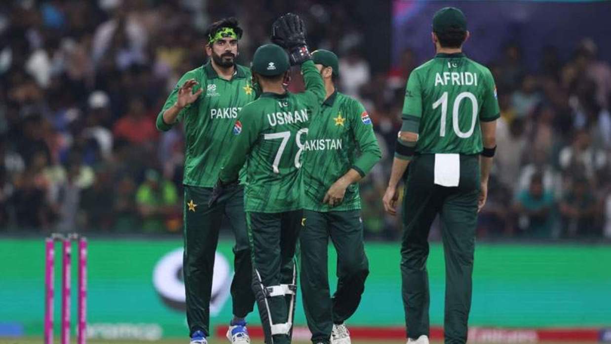 পাকিস্তান দল  