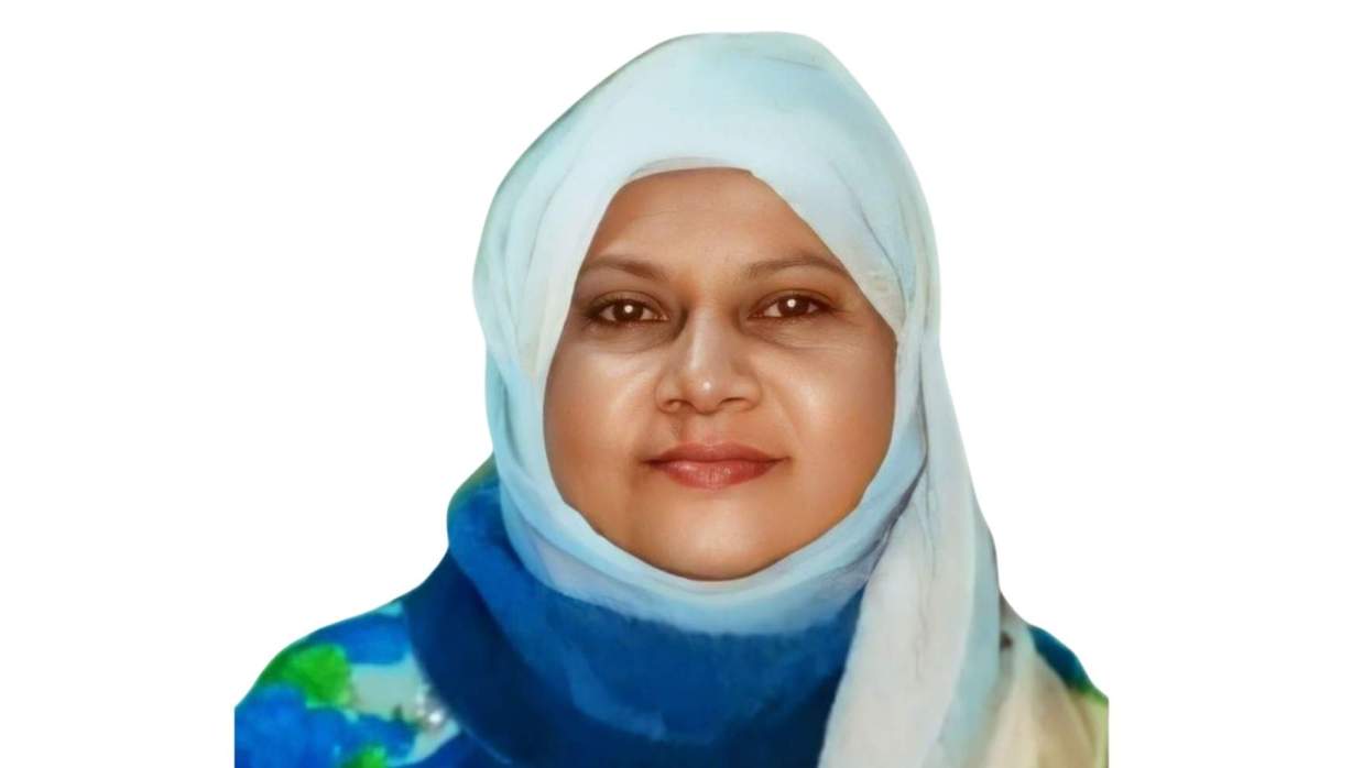 অধ্যক্ষ রাবেয়া খাতুন