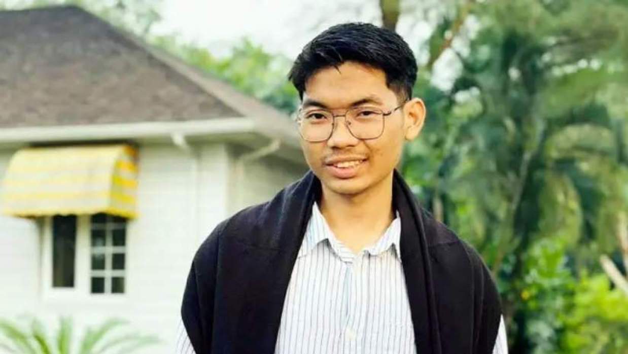 সর্ব মিত্র চাকমা