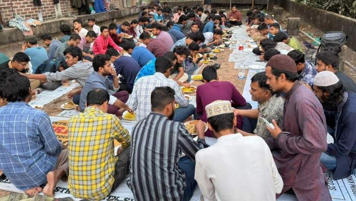 শাবিপ্রবিতে ইফতার মাহফিল 