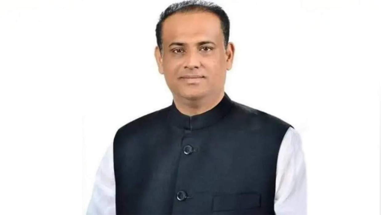 সাবেক ভূমিমন্ত্রী সাইফুজ্জামান চৌধুরী