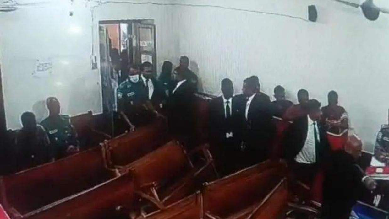 ‘মববিরোধী’ সরকার কি মব নিয়ন্ত্রণ করতে পারবে?