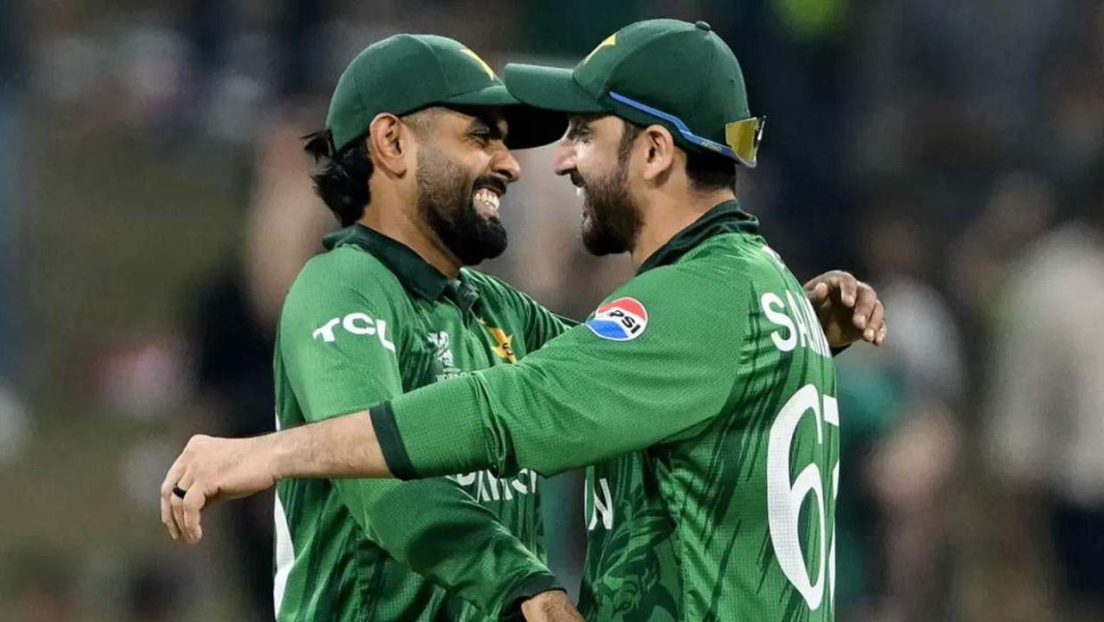 বাবর আজম-সালমাল আলি আগা 