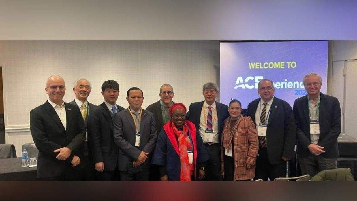 আমেরিকার বৈশ্বিক উচ্চশিক্ষা সম্মেলনে অংশ নিলেন ড. সবুর খান