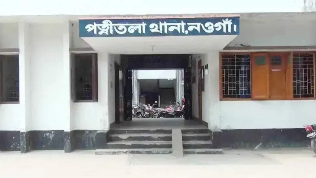 গৃহবধূকে হত্যার অভিযোগে স্বামী আটক
