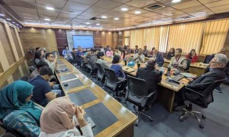 এনএসইউ স্কুল অব হিউম্যানিটিজ অ্যান্ড সোশ্যাল সাইন্সের একাডেমিক সেমিনার