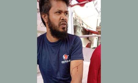 নাসীরুদ্দীন পাটওয়ারীর নির্বাচনী ক্যাম্পে হামলার অভিযোগ