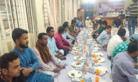 জুলাই হামলায় অভিযুক্ত আওয়ামীপন্থী শিক্ষকদের নিয়ে কুবি ইউট্যাবের ইফতার মাহফিল
