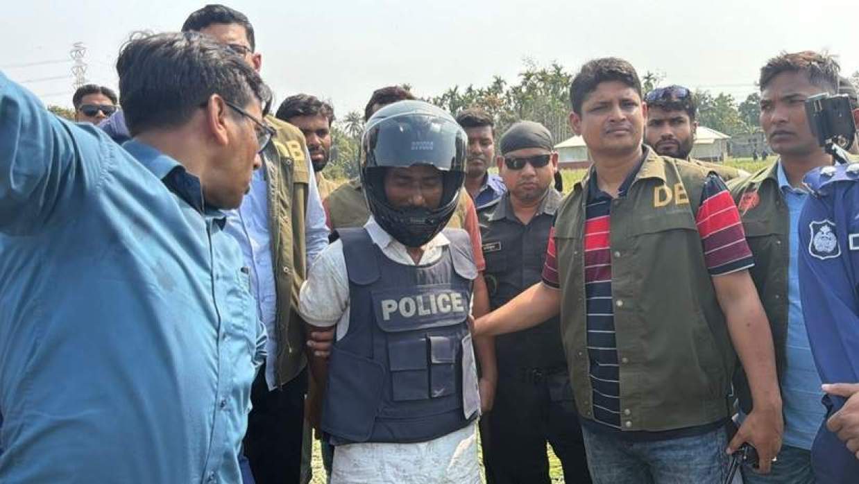 ঈশ্বরদীতে দাদি ও নাতনিকে নৃশংসভাবে হত্যার ঘটনায় আটক শরিফুল ইসলাম শরীফ