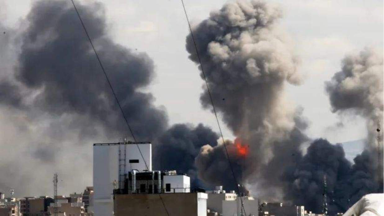 তেহরানে নতুন করে বিমান হামলা শুরু ইসরায়েলের