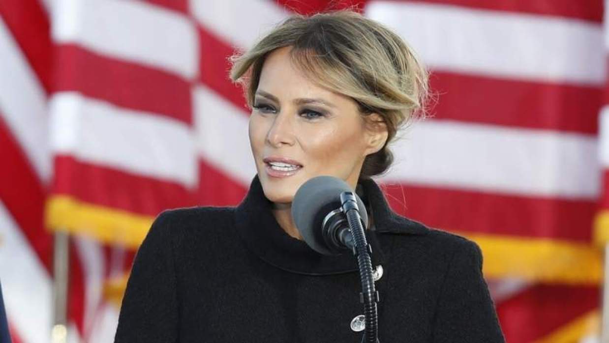  মেলানিয়া ট্রাম্প