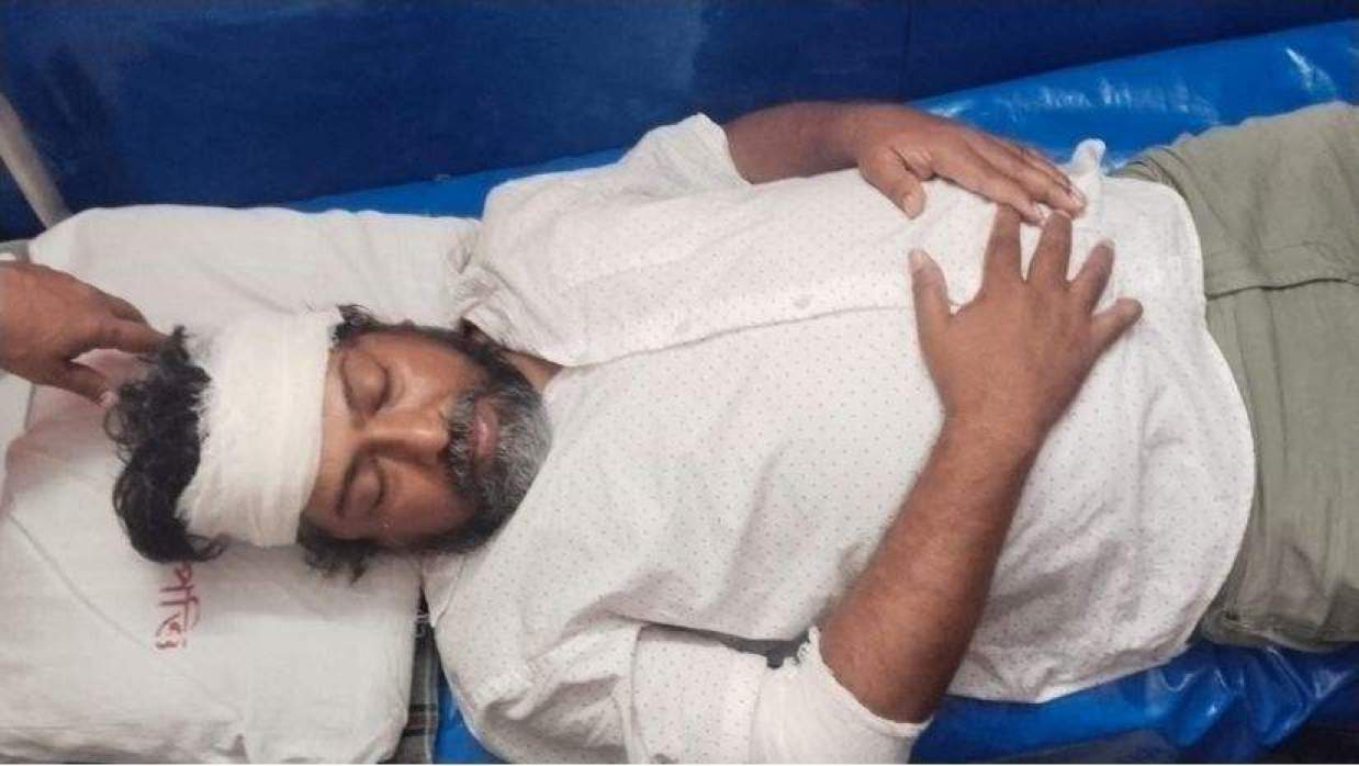 সামিউল মনিরের ওপর বর্বরোচিত হামলা চালিয়েছে স্থানীয় যুবদলের নেতাকর্মীরা