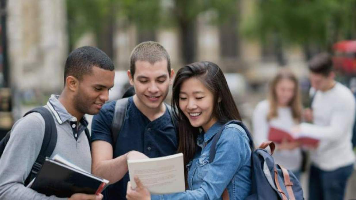 ফ্রান্সে স্কলারশিপে উচ্চশিক্ষা গ্রহণে আগ্রহীরা জেনে নিন খুঁটিনাটি নানা বিষয়ে