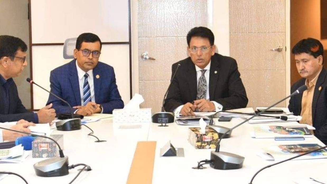 এনসিটিবি কার্যালয়ে কথা বলছেন ড. আ ন ম এহছানুল হক মিলন