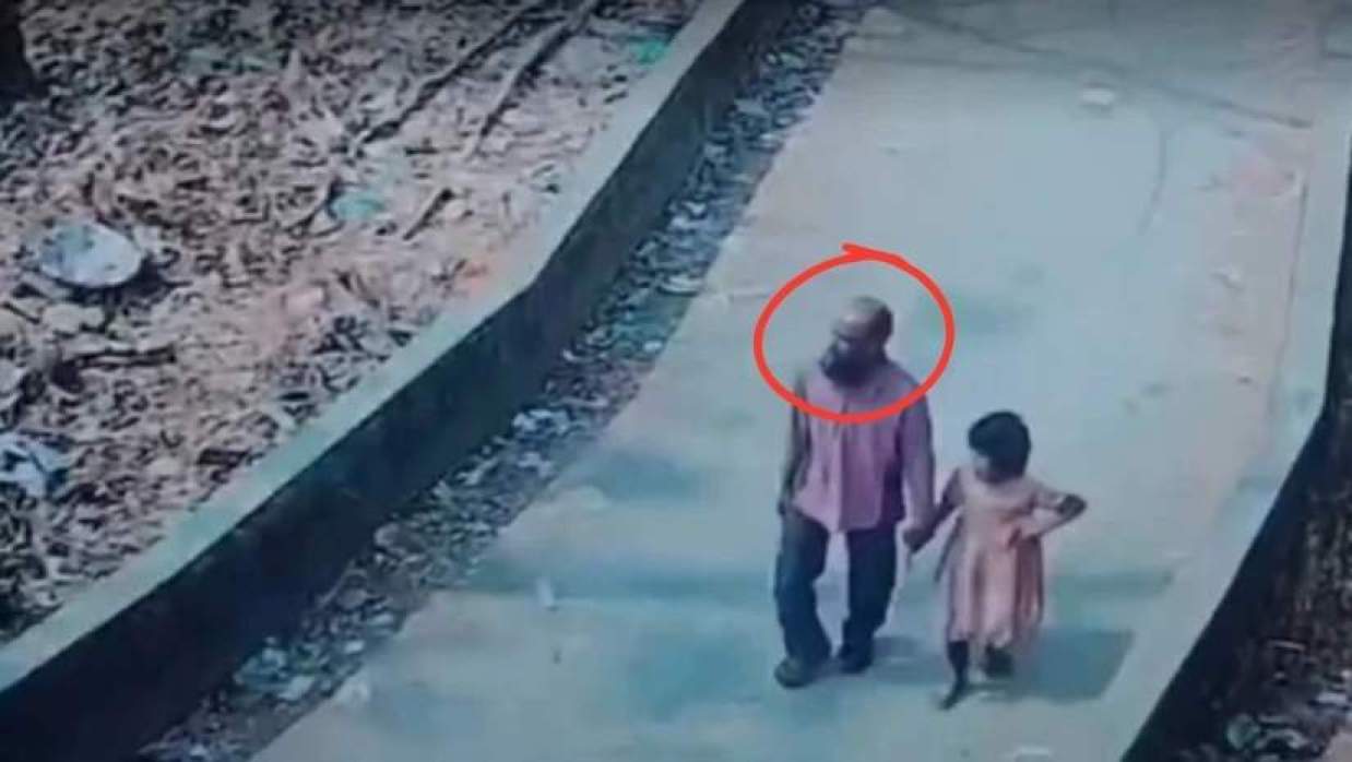 বাবু শেখ ওরফে মাহবুব আলম