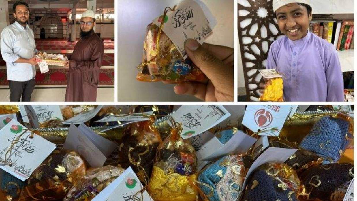 ছোট্ট রোজাদারদের উৎসাহিত করতে বিশেষ উপহার বিতরণ