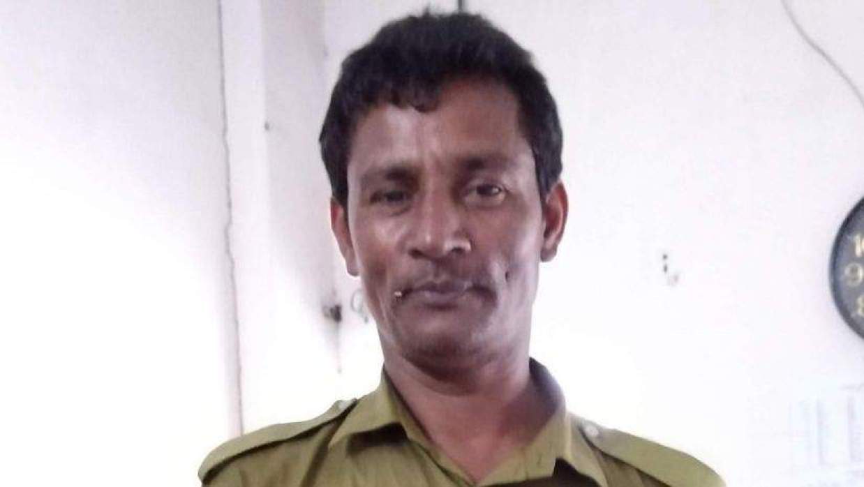 দারোয়ান ধলু শিকদার