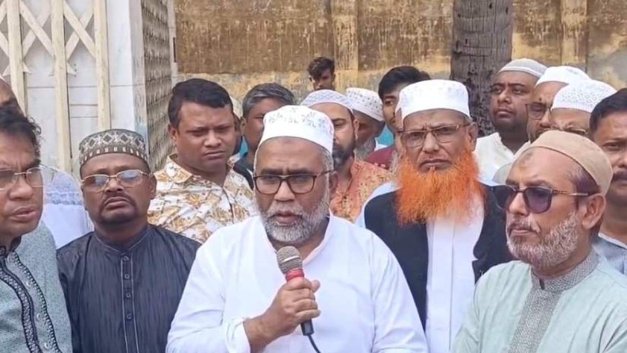 ইবি উপাচার্য অধ্যাপক ড. নকীব মোহাম্মদ নসরুল্লাহ