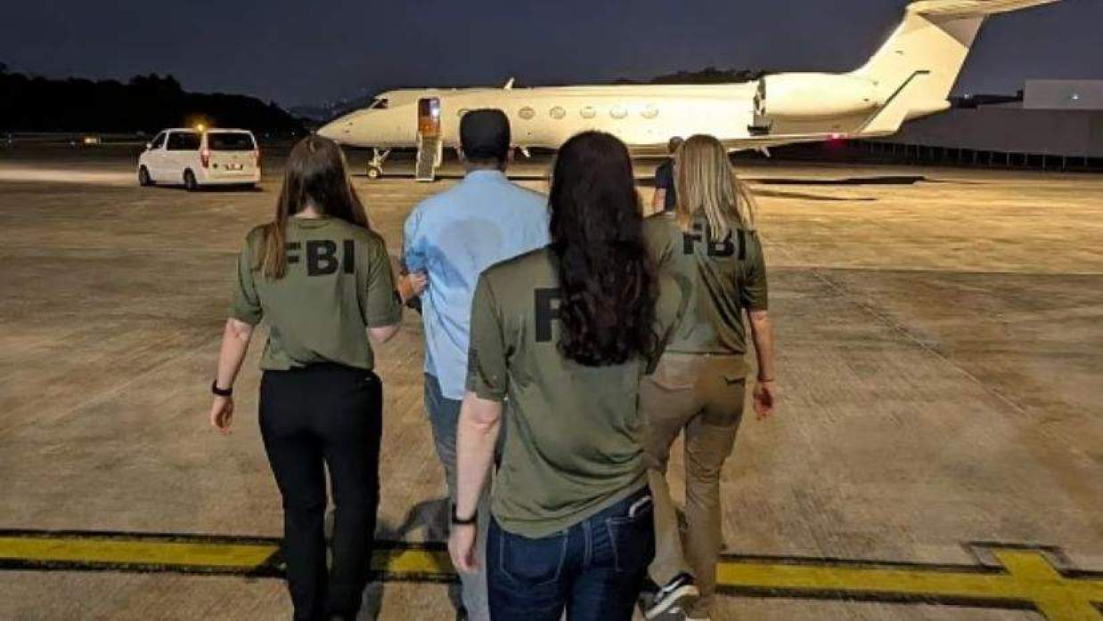 বাংলাদেশিকে গ্রেপ্তার করে মালয়েশিয়া থেকে যুক্তরাষ্ট্রে নিয়ে গেছে এফবিআই