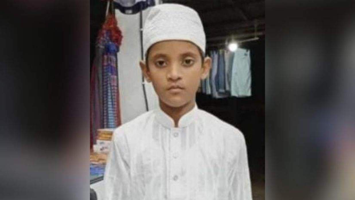 গাঁজা সেবন দেখে ফেলায় মাদ্রাসা ছাত্র খুন, লাশে আগুন