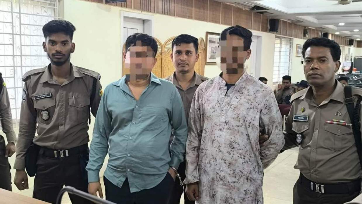 জুডিসিয়াল সার্ভিসের স্টাফ নিয়োগ পরীক্ষায় জালিয়াতি: ২ জনকে কারাদণ্ড