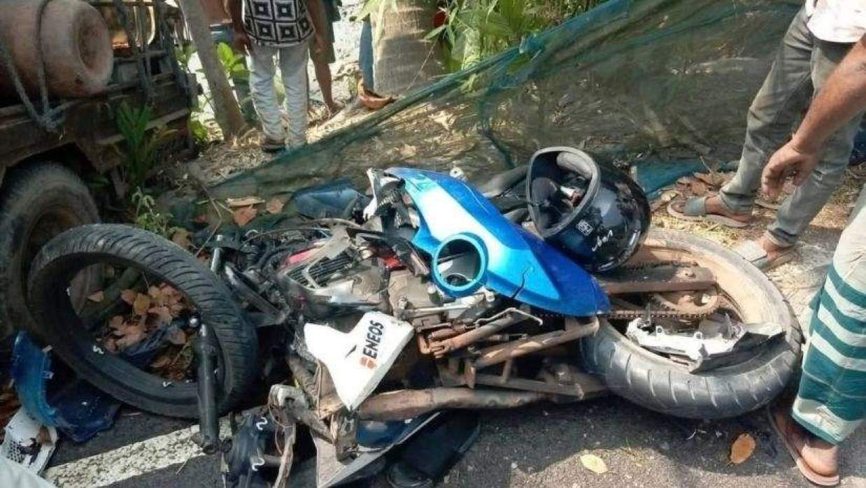 কোটালীপাড়ায় সড়ক দুর্ঘটনায় কলেজ ছাত্রের মৃত্যু