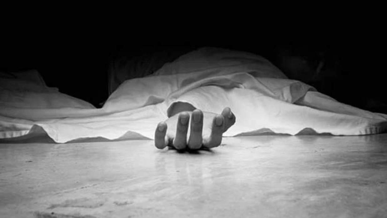 ঢাকা বিশ্ববিদ্যালয়ের নিরাপত্তা কর্মীর ঝুলন্ত লাশ উদ্ধার