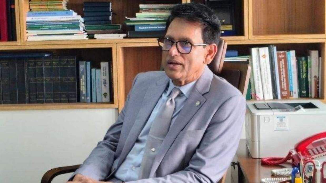 শিক্ষামন্ত্রী ড. আ ন ম এহছানুল হক মিলন